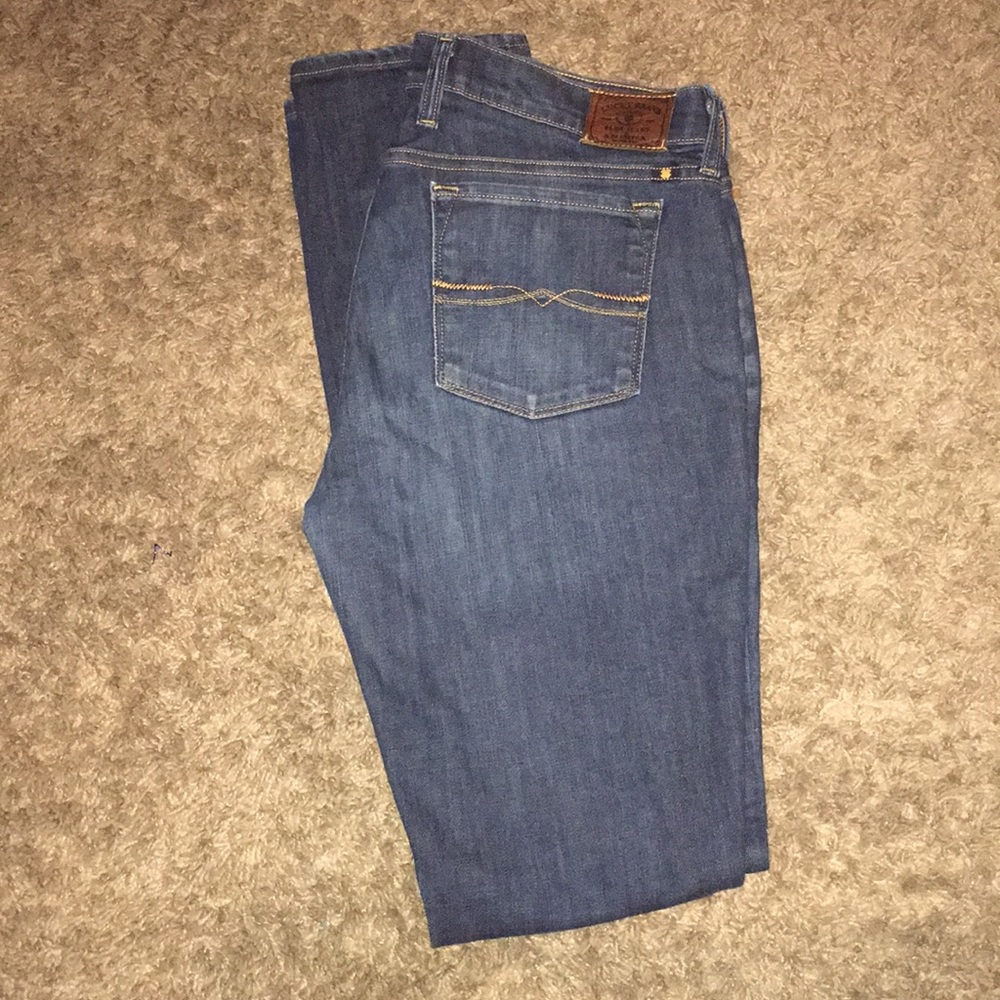 Lucky Brand ☘️ Dark Blue Jeans